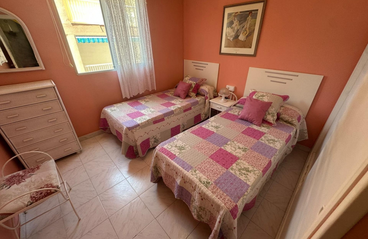 Rynek wtórny - Apartament - Torrevieja - La Mata