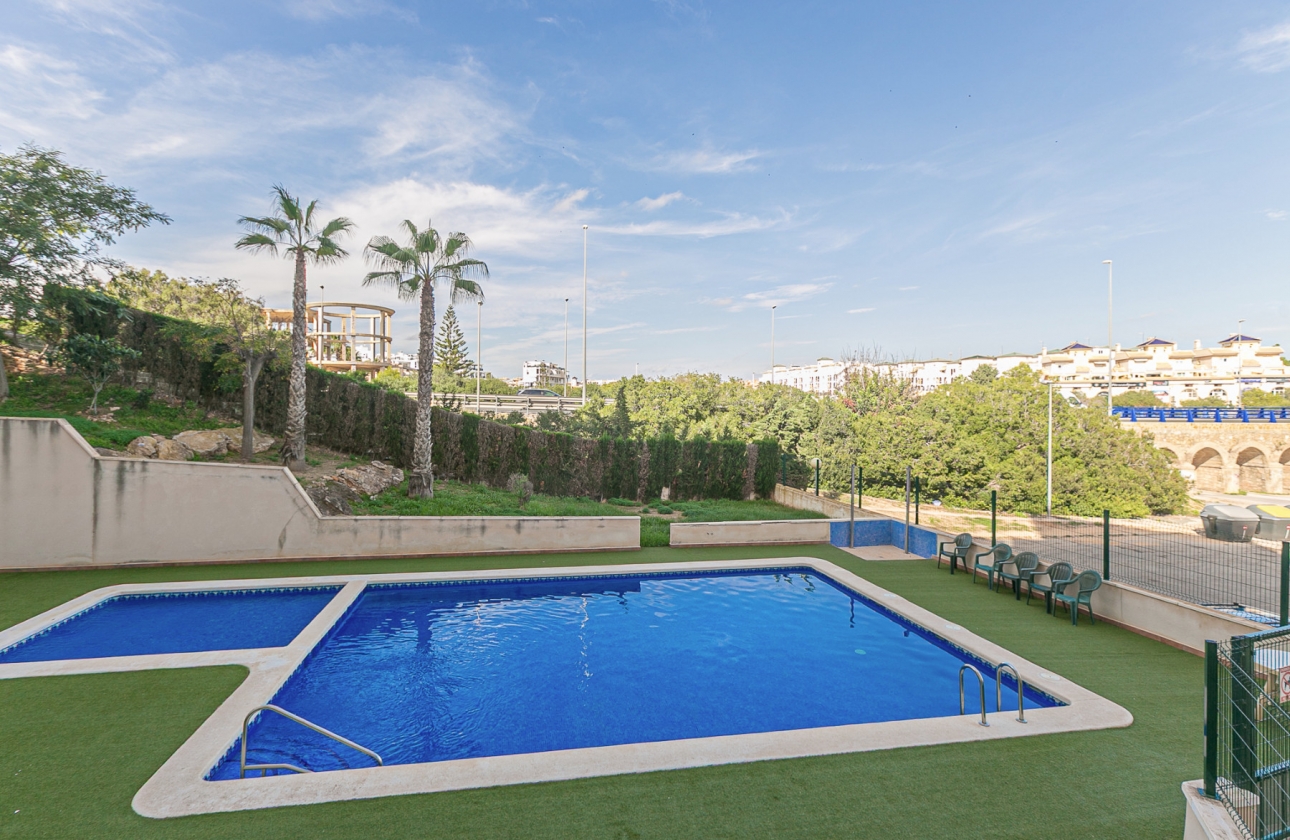 Reventa - Apartment - Orihuela Costa - Beachside