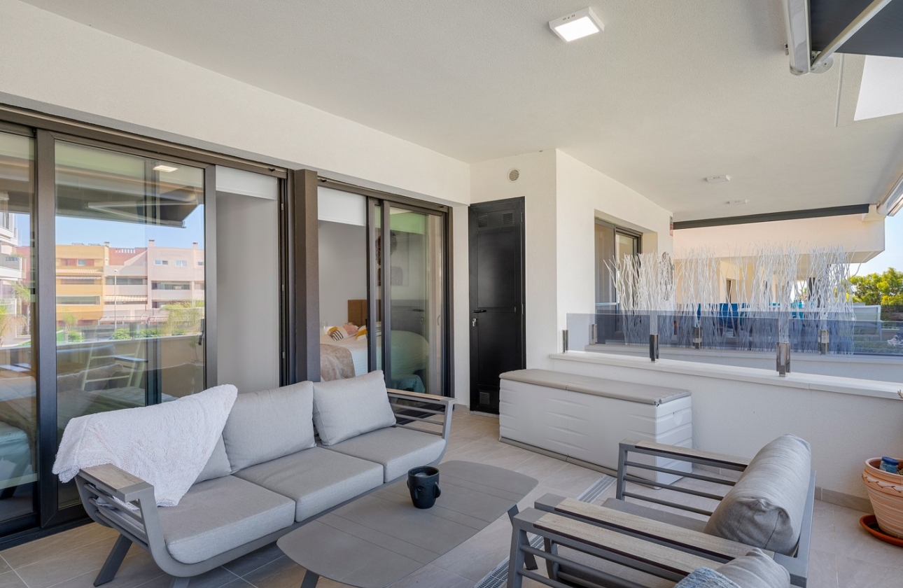 Resale - Apartment - Orihuela Costa - Playa Flamenca