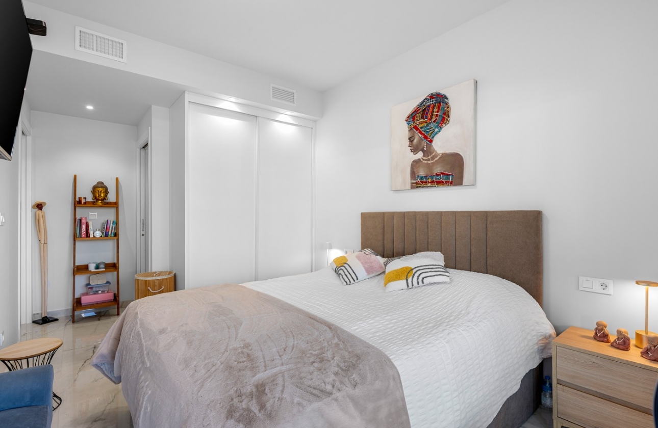 Resale - Apartment - Orihuela Costa - Playa Flamenca