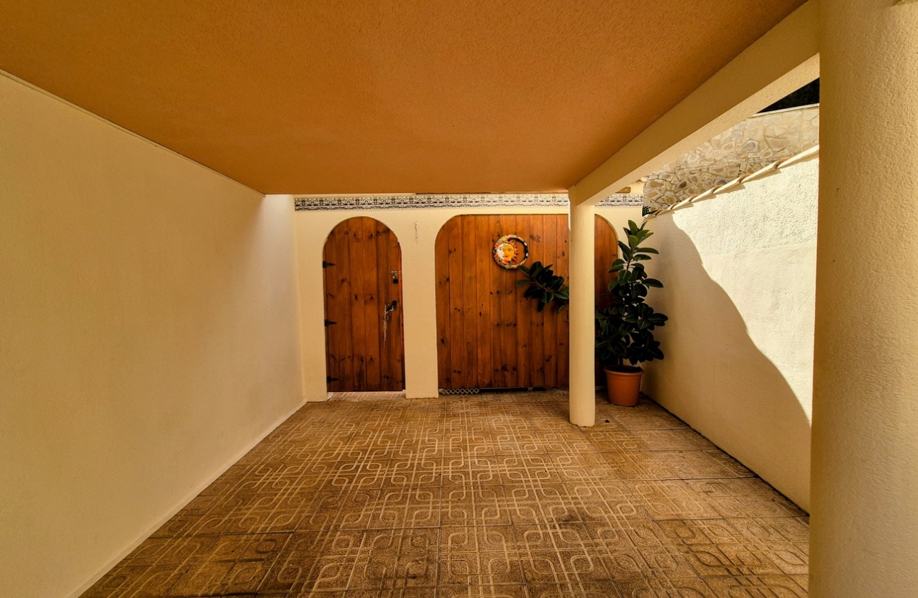 Resale - Villa - San Miguel de Salinas - El Galán