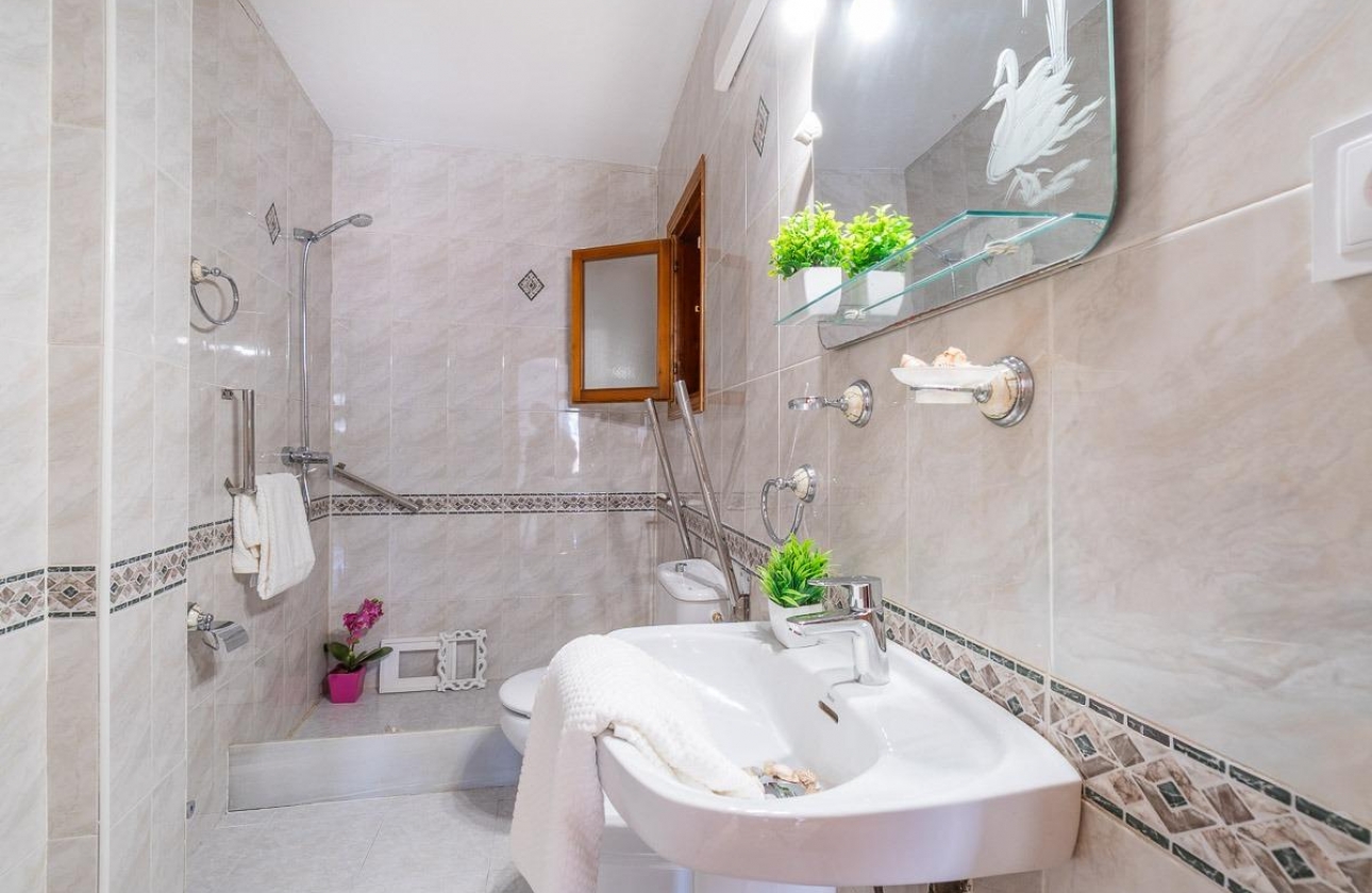 Rynek wtórny - Bungalow - Torrevieja - La Siesta - El Salado -  Torreta