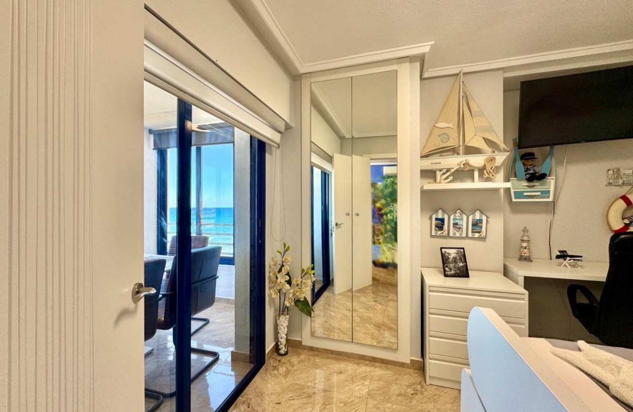 Resale - Apartment - Torrevieja - La Mata