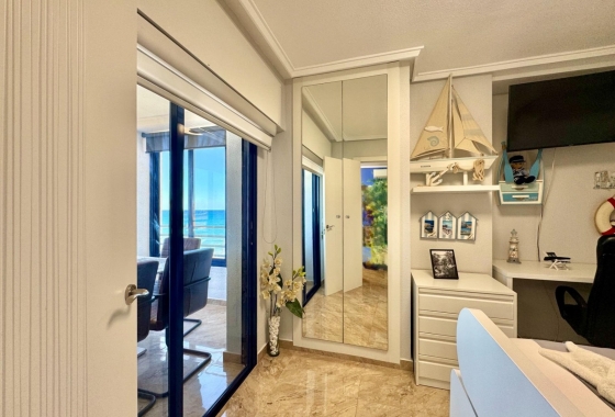 Resale - Apartment - Torrevieja - La Mata