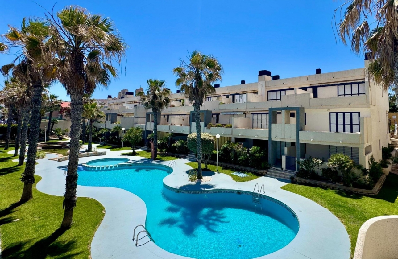 Resale - Apartment - Torrevieja - La Mata
