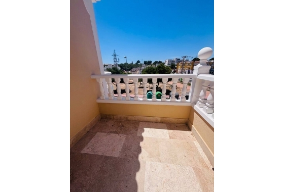 Rynek wtórny - Villa - Orihuela Costa - Villamartín