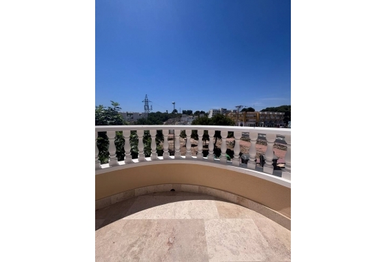 Rynek wtórny - Villa - Orihuela Costa - Villamartín
