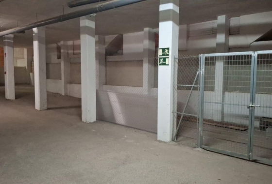 Resale - Garage - Orihuela Costa - Los Almendros-La Florida