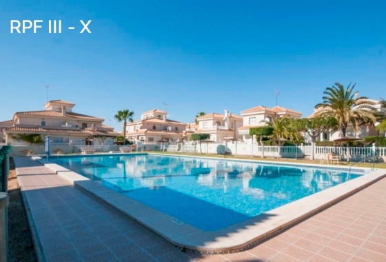 Resale - Semi-detached - Orihuela Costa - Playa Flamenca
