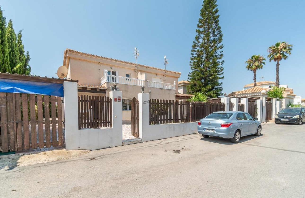 Resale - Semi-detached - Orihuela Costa - Playa Flamenca