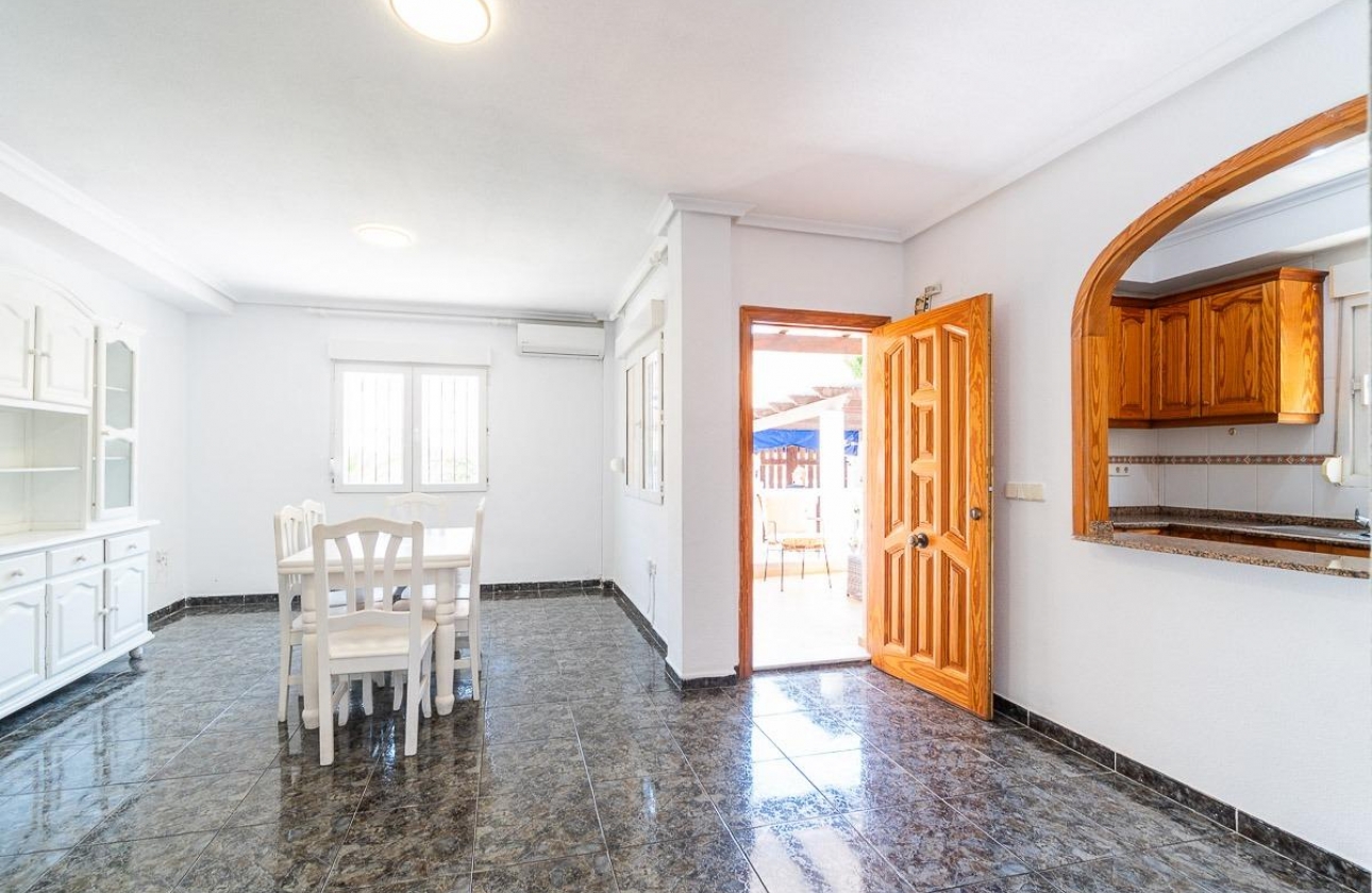 Resale - Semi-detached - Orihuela Costa - Playa Flamenca