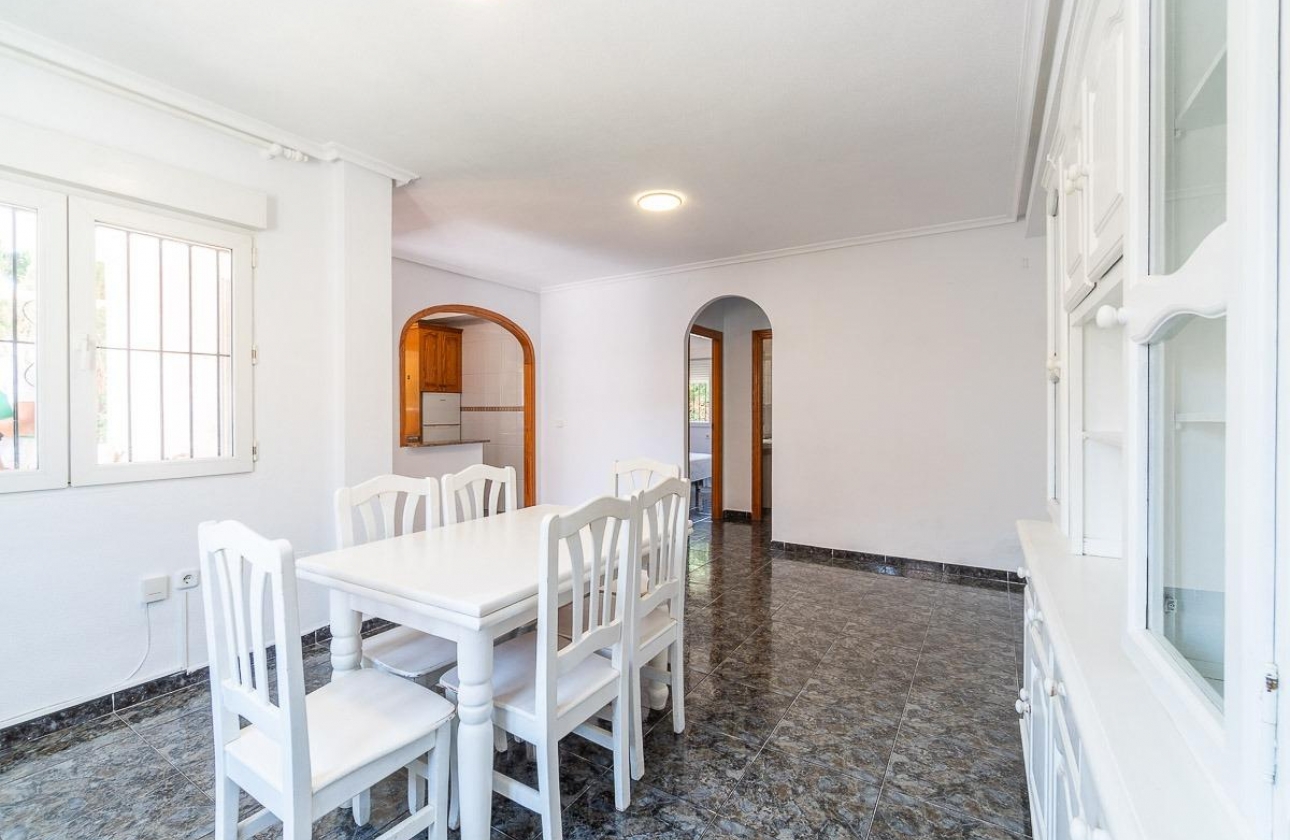 Resale - Semi-detached - Orihuela Costa - Playa Flamenca