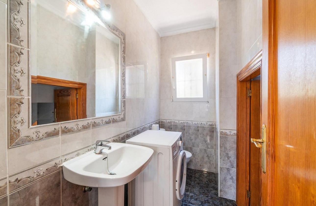 Resale - Semi-detached - Orihuela Costa - Playa Flamenca