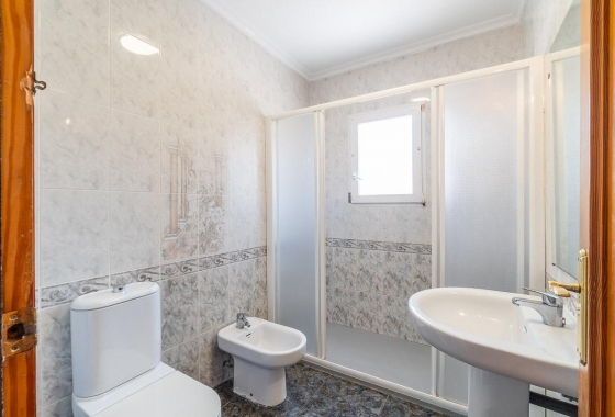 Resale - Semi-detached - Orihuela Costa - Playa Flamenca