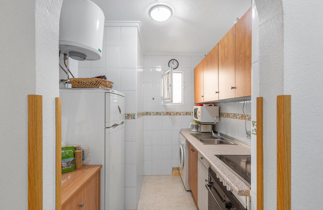 Reventa - Apartment - Torrevieja - Estacion de autobuses