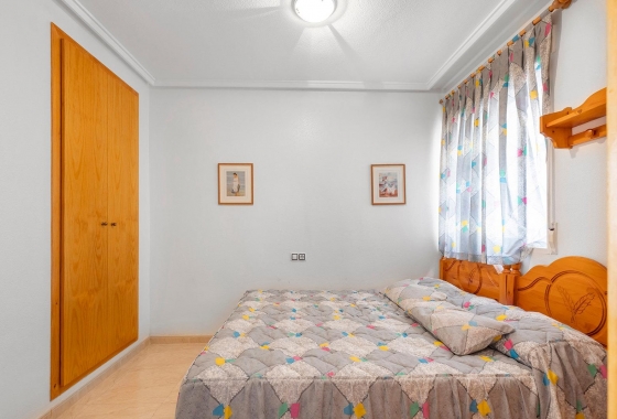 Reventa - Apartment - Torrevieja - Estacion de autobuses