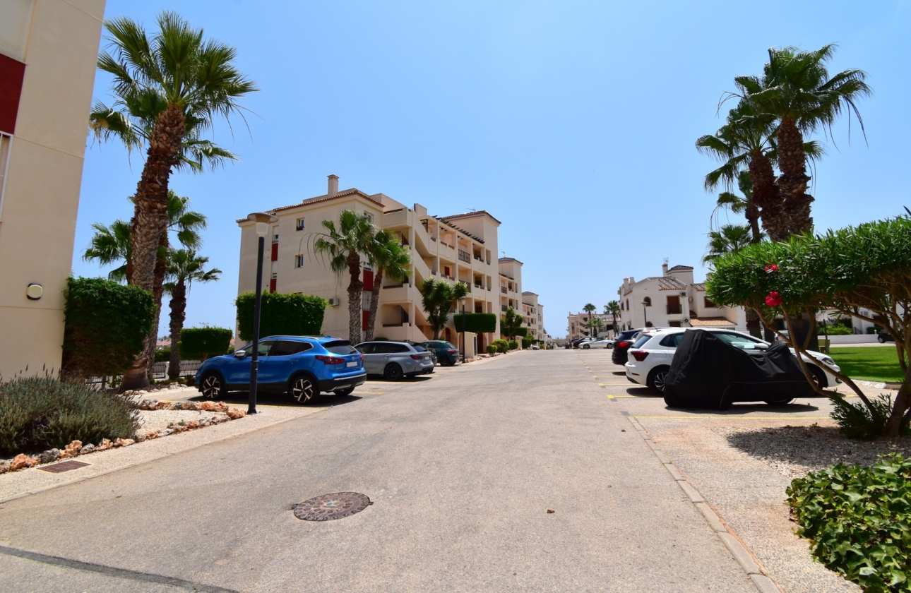 Resale - Apartment - Orihuela Costa - Playa Flamenca