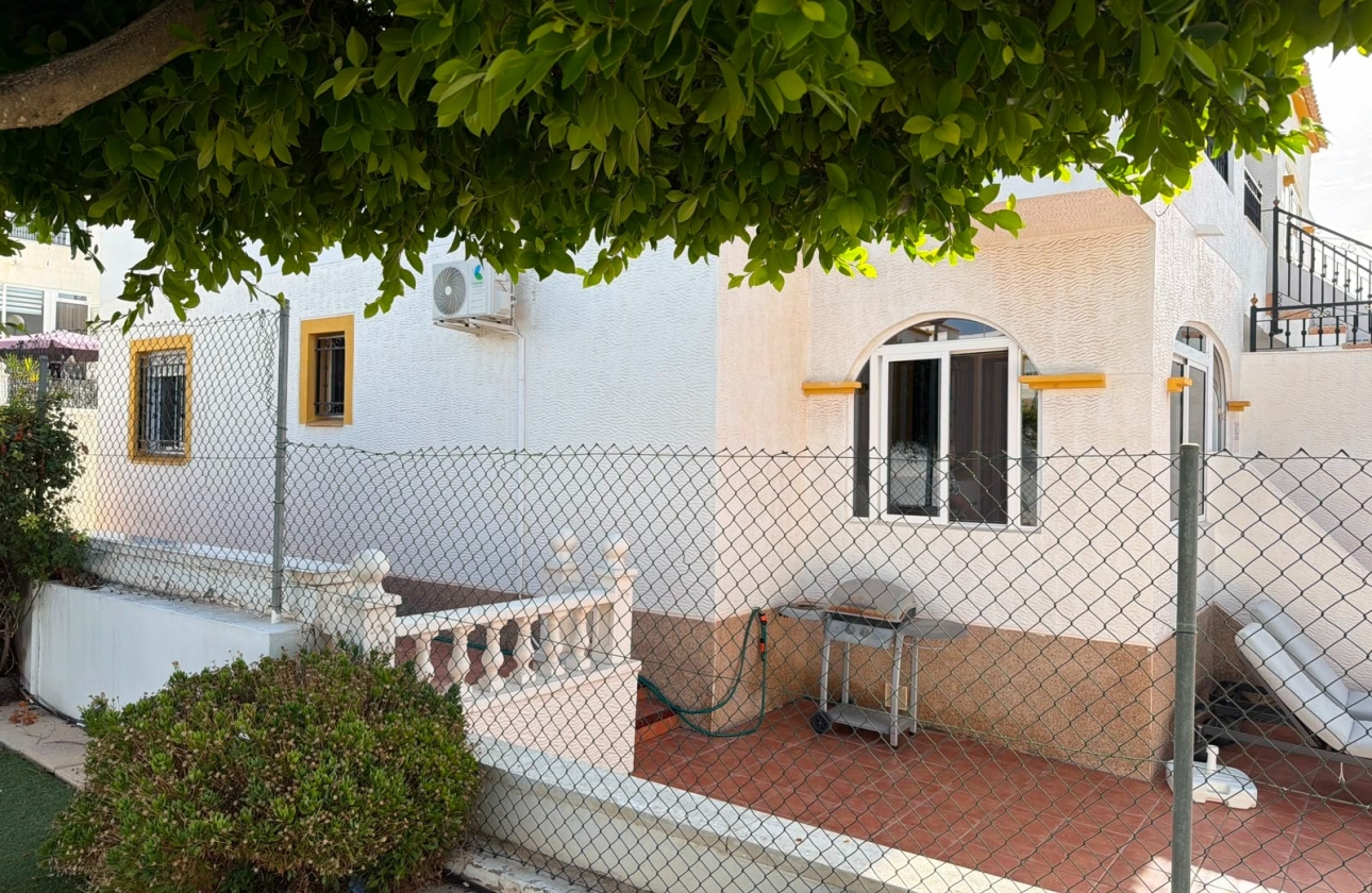 Rynek wtórny - Apartament - Orihuela Costa - Entre Naranjos - Vistabella Golf