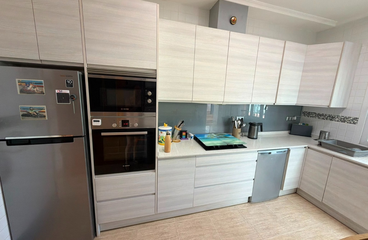 Rynek wtórny - Villa - Los Montesinos - La Herrada