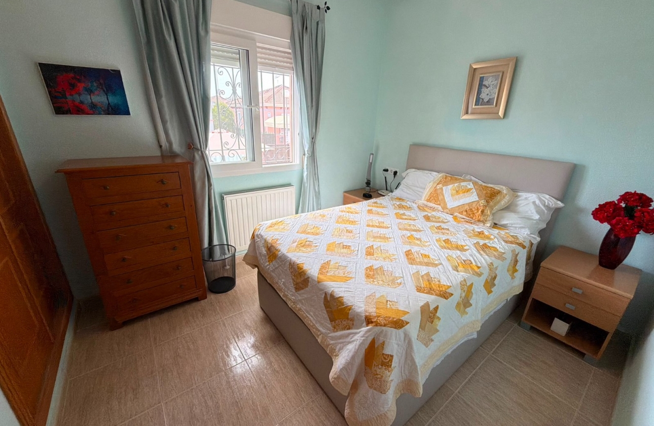 Rynek wtórny - Villa - Los Montesinos - La Herrada