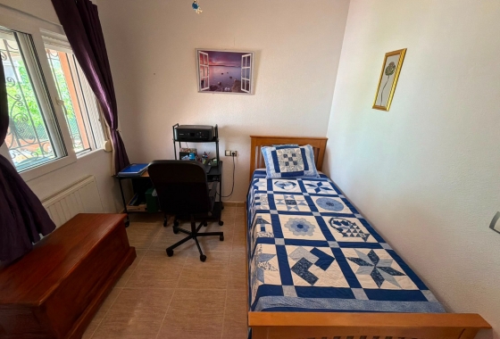 Rynek wtórny - Villa - Los Montesinos - La Herrada