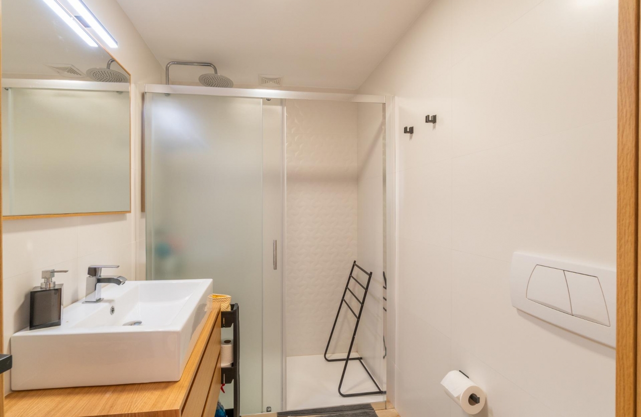 Resale - Apartment - Guardamar del Segura - Guardamar Playa