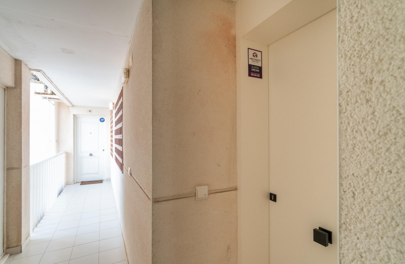Resale - Apartment - Guardamar del Segura - Guardamar Playa