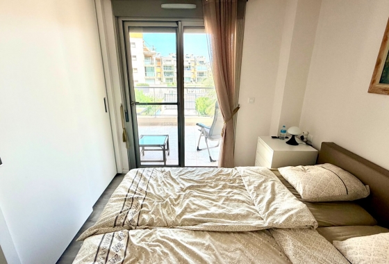 Reventa - Apartment - Orihuela Costa - La Zenia