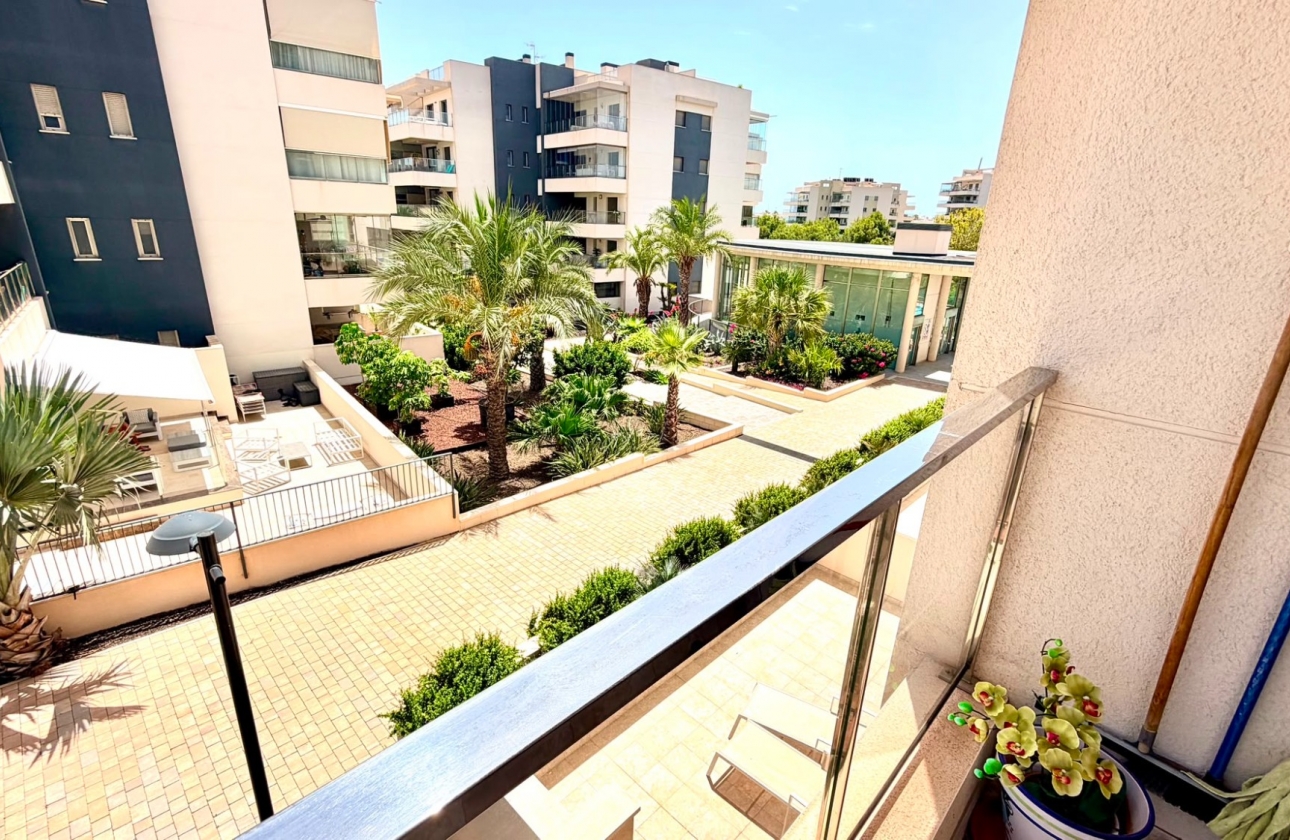 Reventa - Apartment - Orihuela Costa - La Zenia
