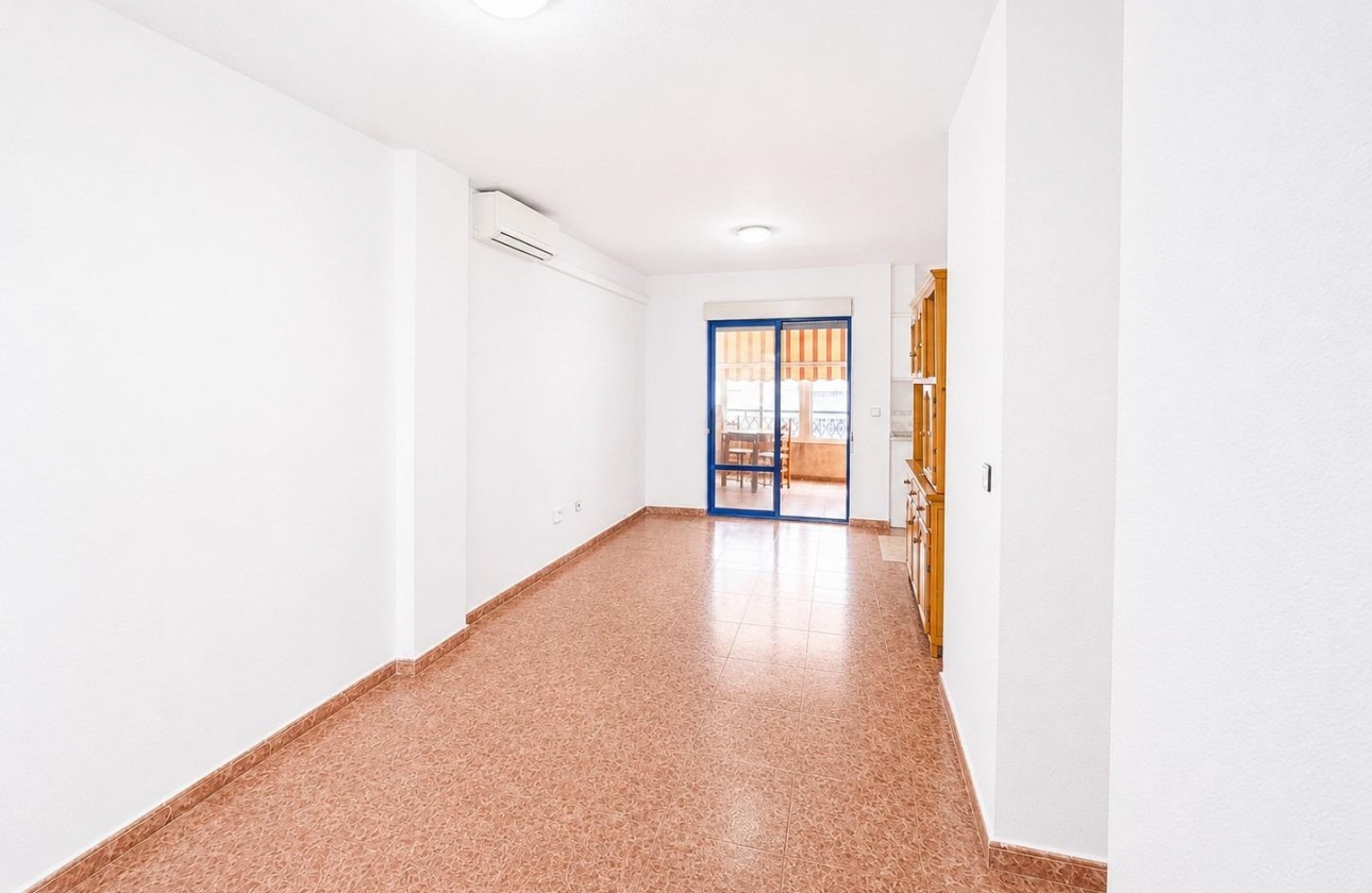 Reventa - Apartment - Torrevieja - Estacion de autobuses