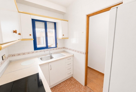 Reventa - Apartment - Torrevieja - Estacion de autobuses
