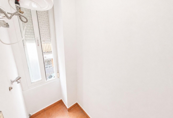 Reventa - Apartment - Torrevieja - Estacion de autobuses