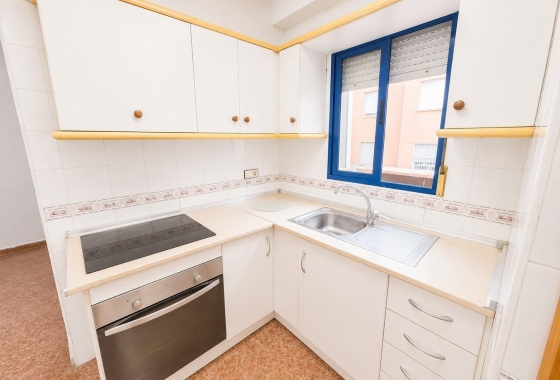 Reventa - Apartment - Torrevieja - Estacion de autobuses