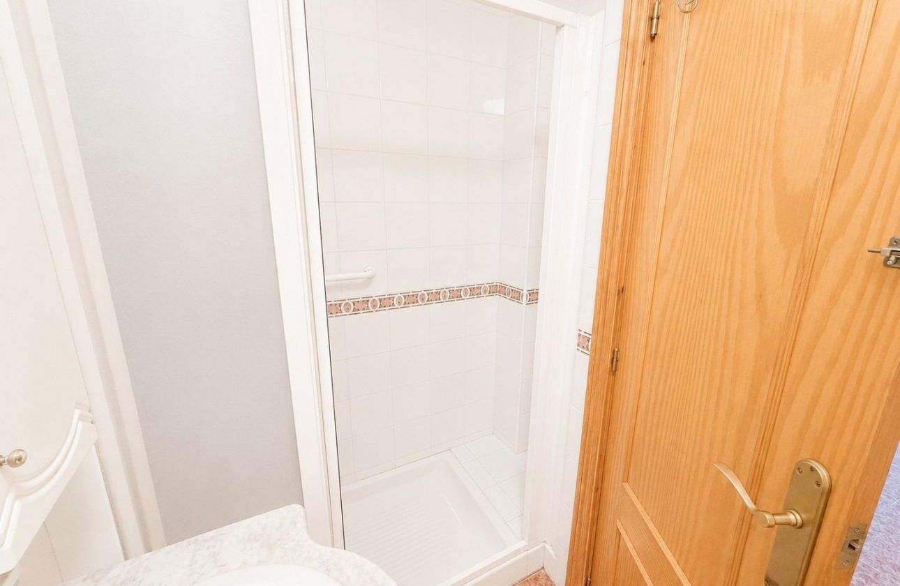 Reventa - Apartment - Torrevieja - Estacion de autobuses