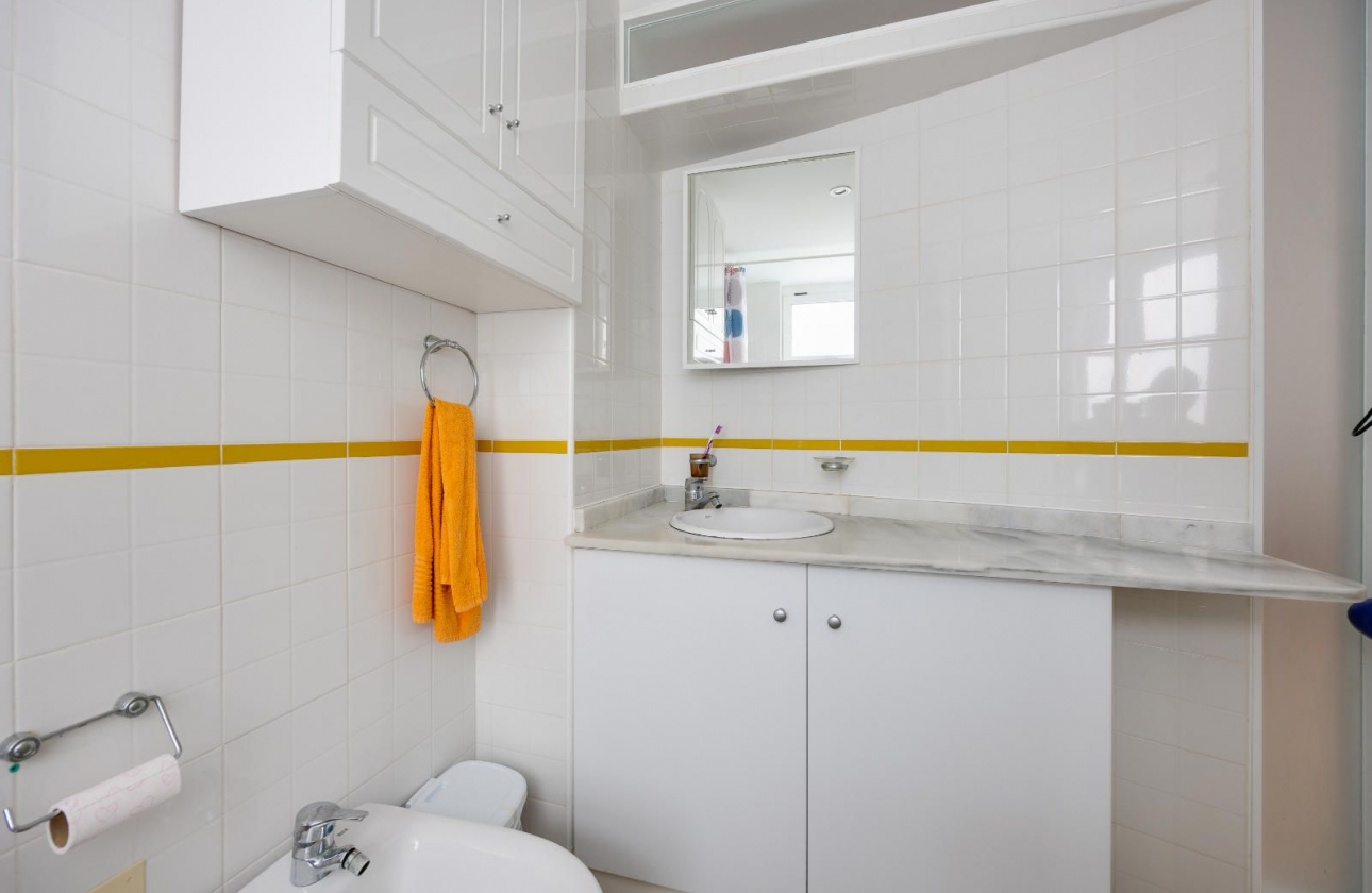 Resale - Apartment - Orihuela Costa - Orihuela-Costa