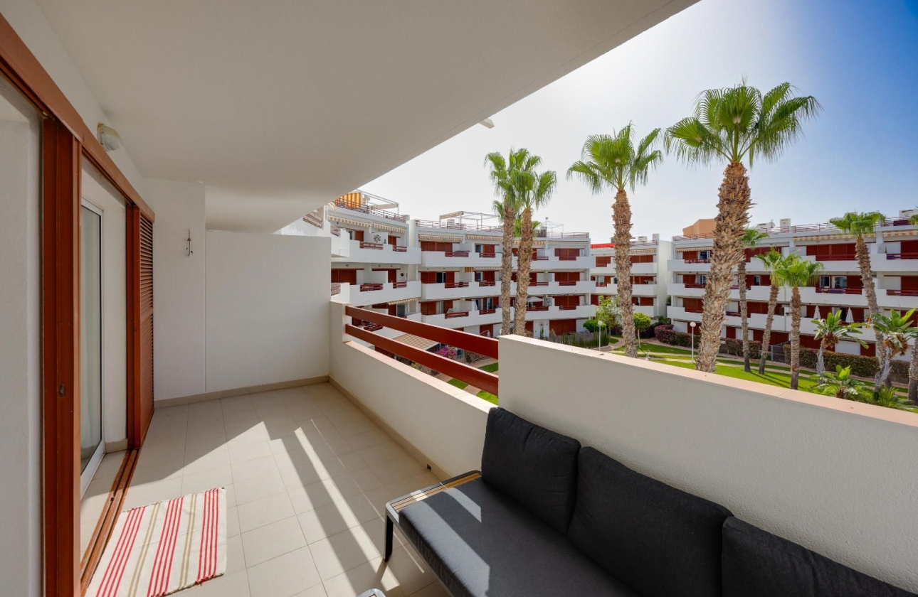 Resale - Apartment - Orihuela Costa - Orihuela-Costa