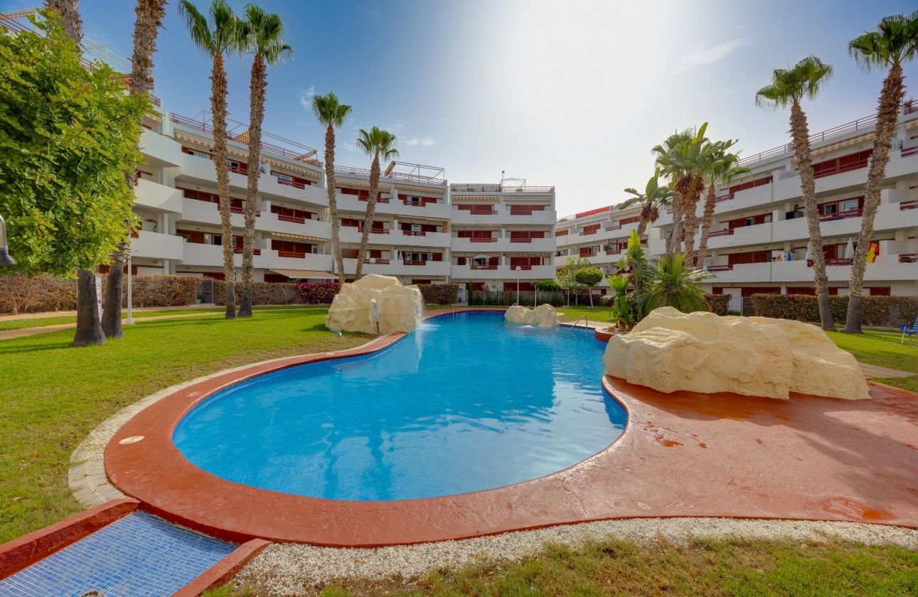 Resale - Apartment - Orihuela Costa - Orihuela-Costa