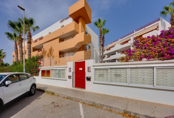 Resale - Apartment - Orihuela Costa - Orihuela-Costa