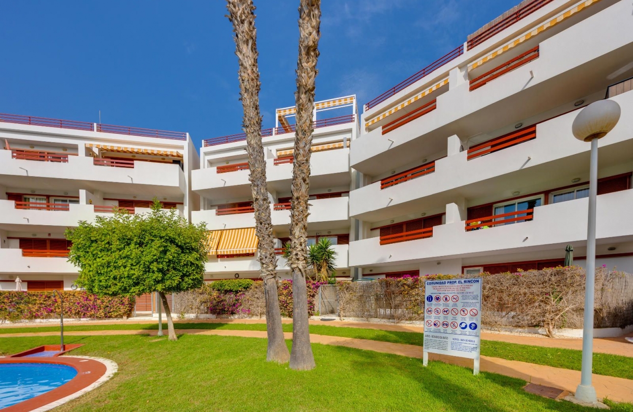 Resale - Apartment - Orihuela Costa - Orihuela-Costa