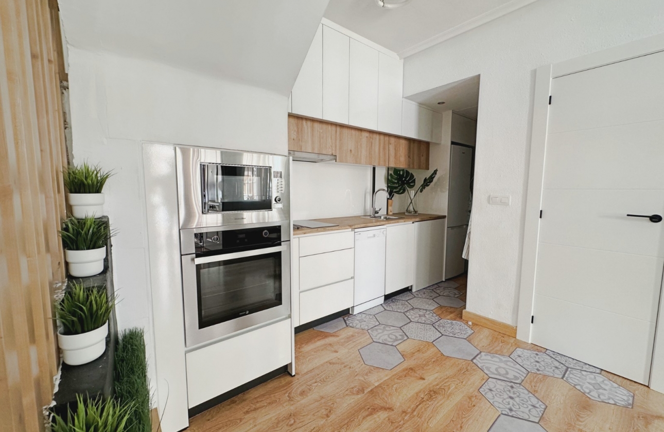 Resale - Townhouse - Orihuela Costa - La Zenia