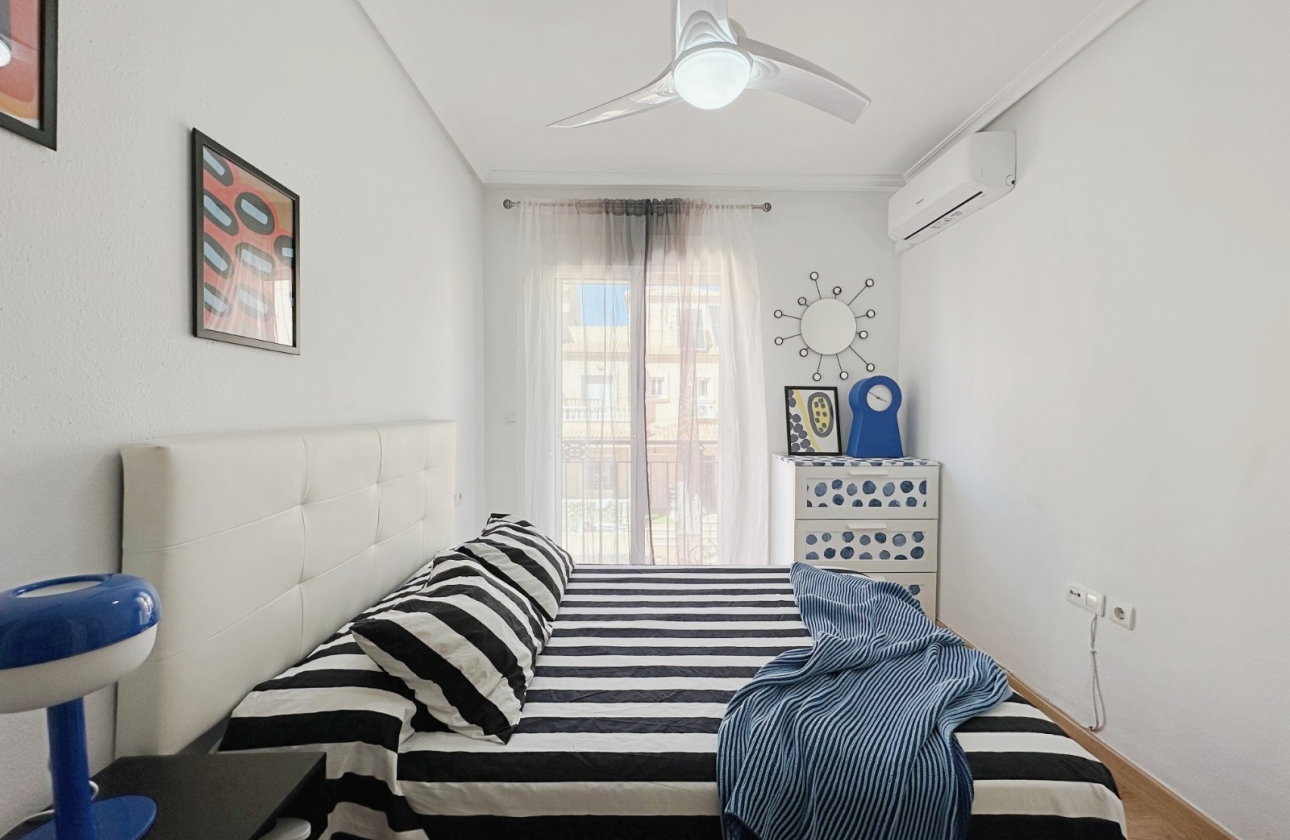 Resale - Townhouse - Orihuela Costa - La Zenia