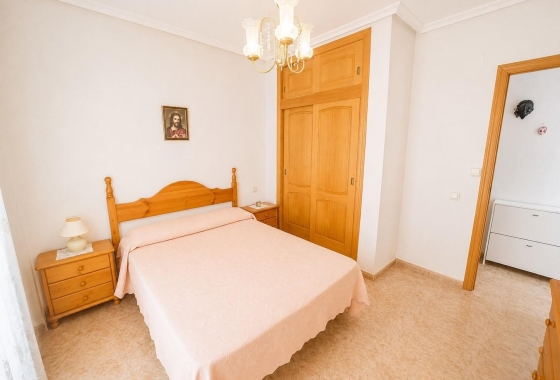 Resale - Apartment - Torrevieja - Estacion de autobuses