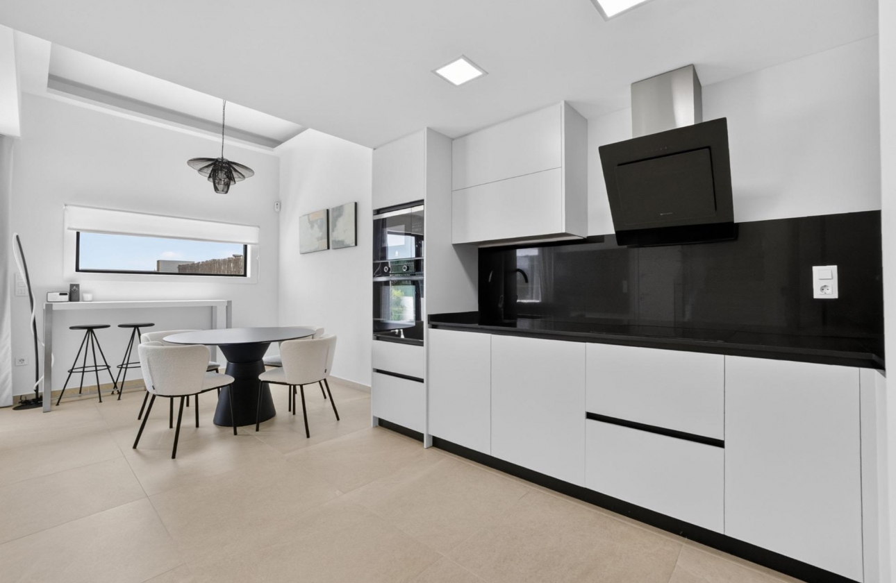 Reventa - Villa - Guardamar del Segura - EL RASO