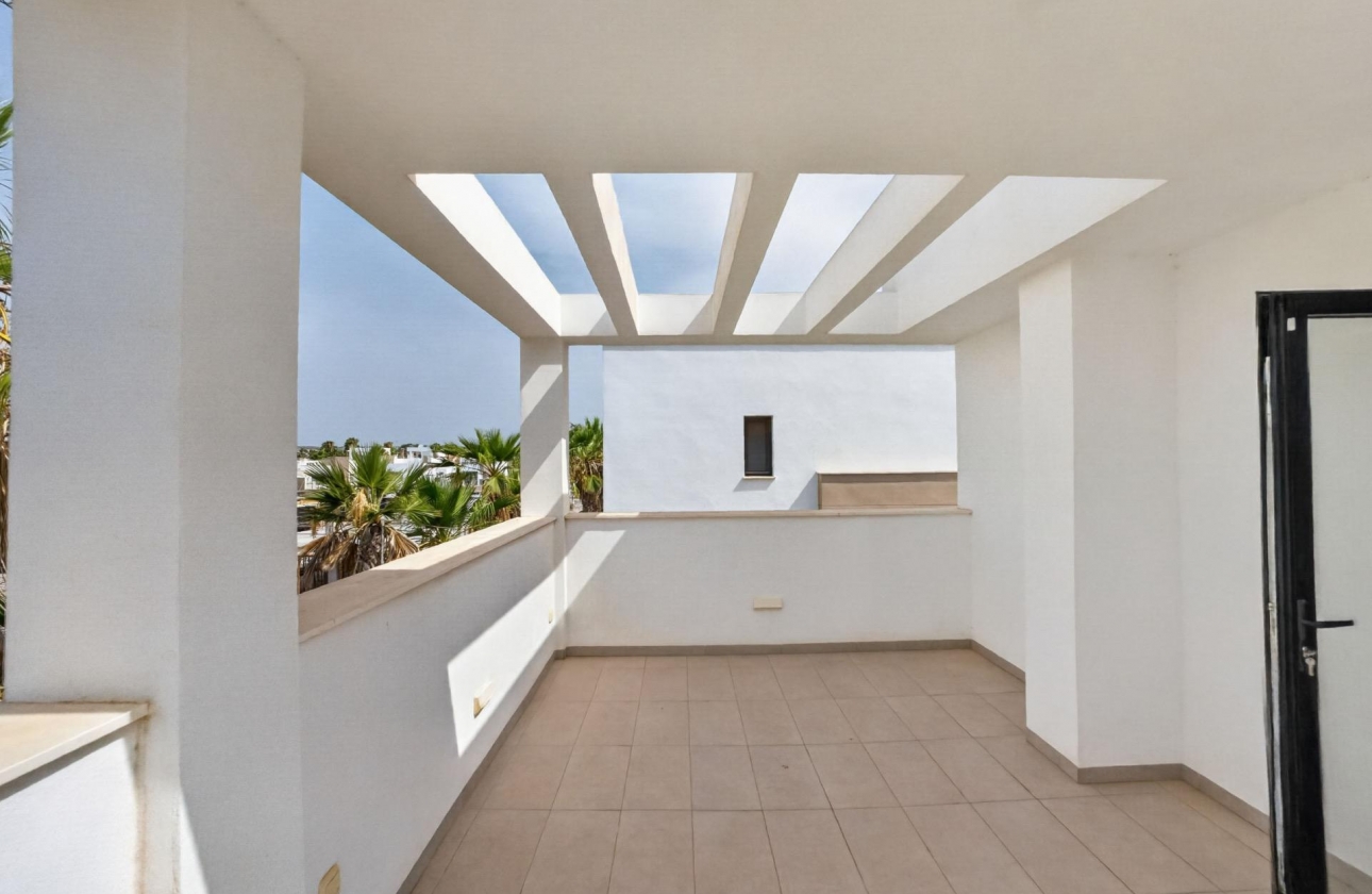 Reventa - Villa - Guardamar del Segura - EL RASO