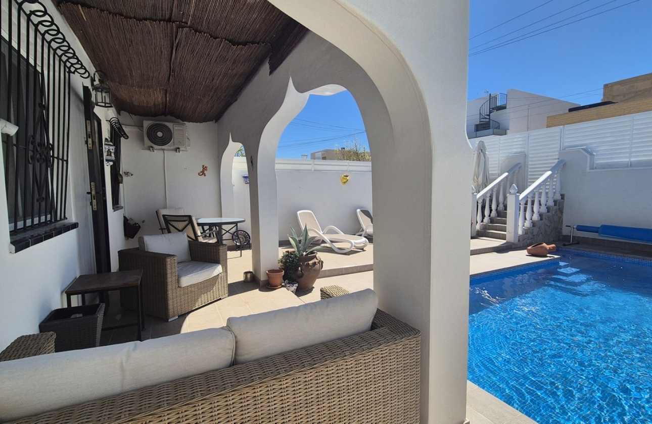 Resale - Semi-detached - Orihuela Costa - Costa Blanca