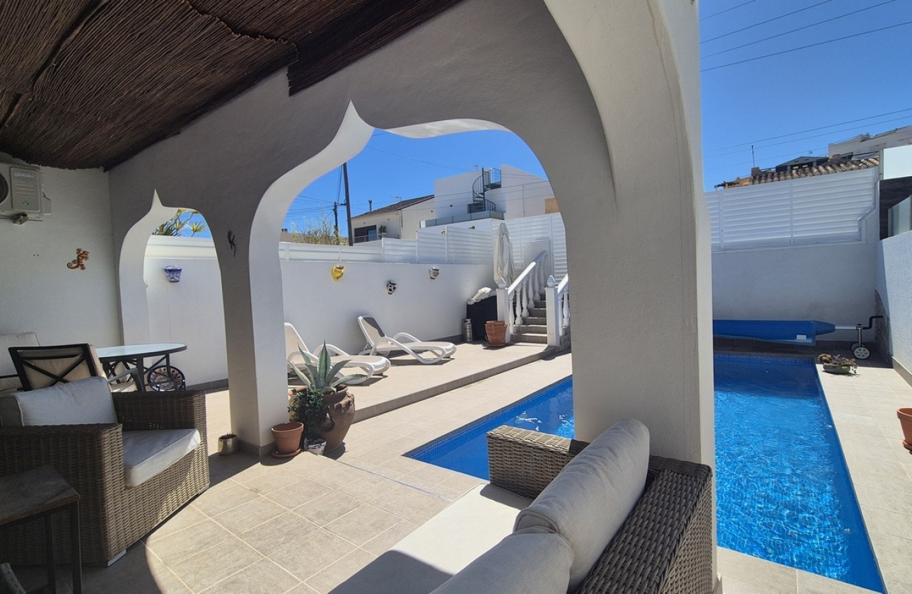 Resale - Semi-detached - Orihuela Costa - Costa Blanca