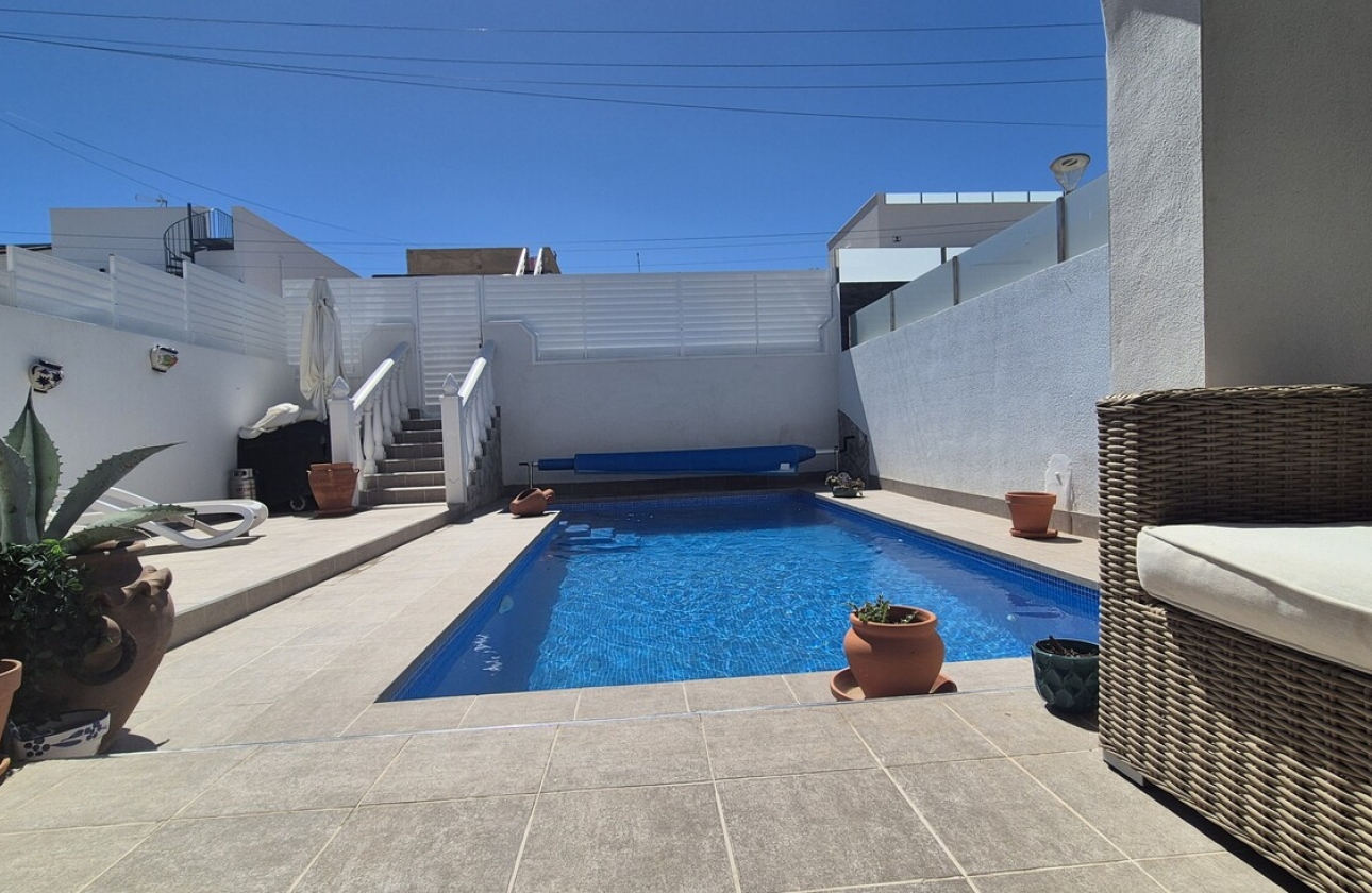 Resale - Semi-detached - Orihuela Costa - Costa Blanca
