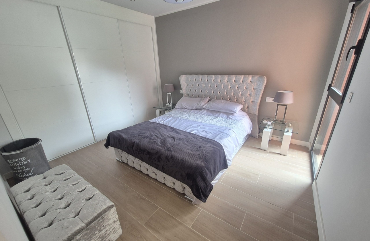 Resale - Apartment - Orihuela Costa