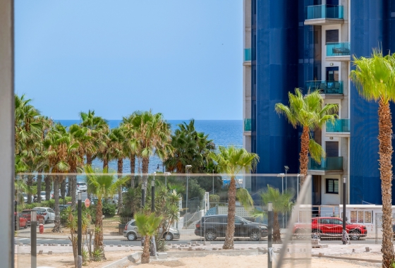 Resale - Apartment - Orihuela Costa - Punta Prima