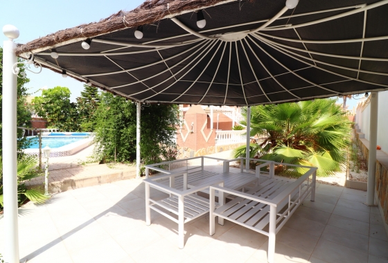 Reventa - Villa - Ciudad Quesada - La Fiesta